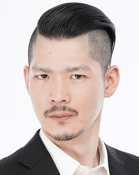 紺崎真紀